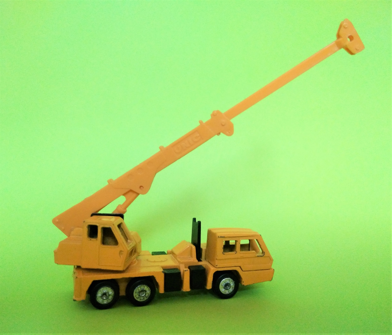 Illustration for article titled Working Wednesday: Construction Crane